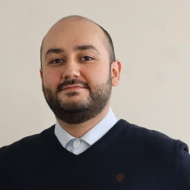 Manuel Frez, Contador Auditor, fundador de MAYDA